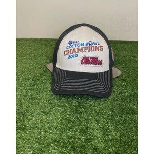 Ole Miss Rebels hat cap strap back gray white Y2K football new Cotton Bowl